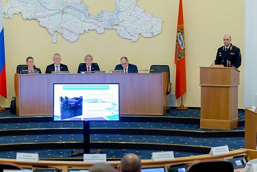 Депутатов областного парламента стало меньше